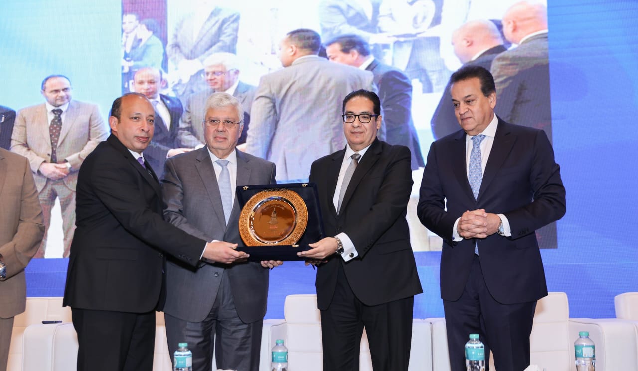 افتتاح المؤتمر العلمي السنوي لكلية الطب جامعة القاهرة