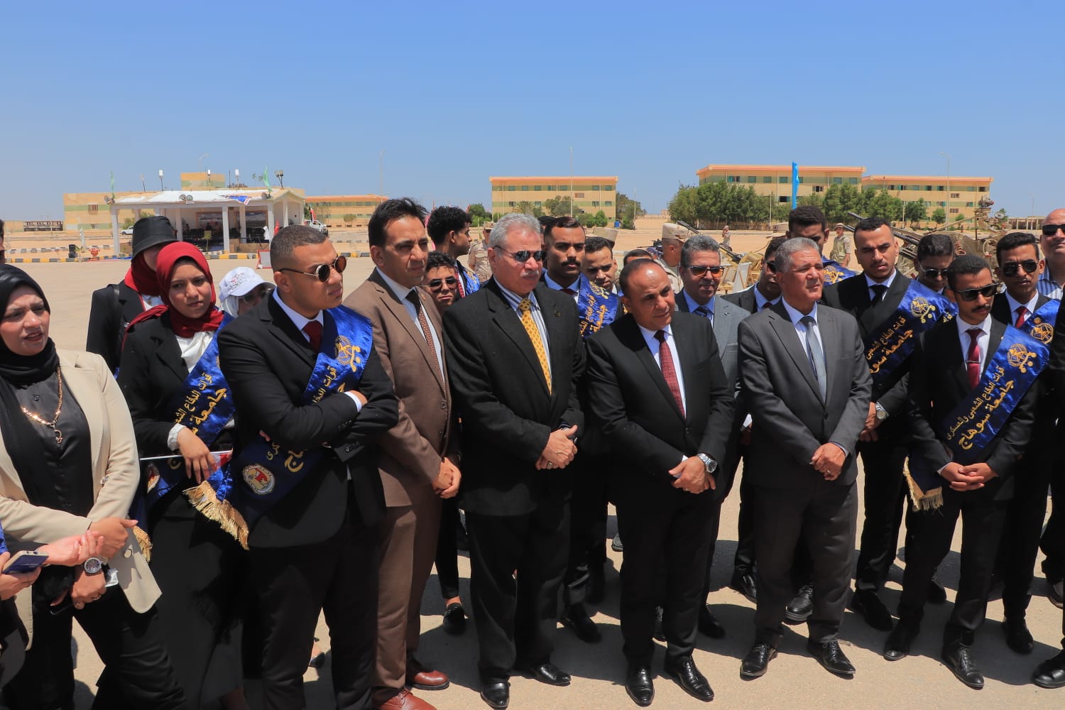 زيارة ميدانية لطلاب جامعة سوهاج إلى قاعدة محمد نجيب العسكرية