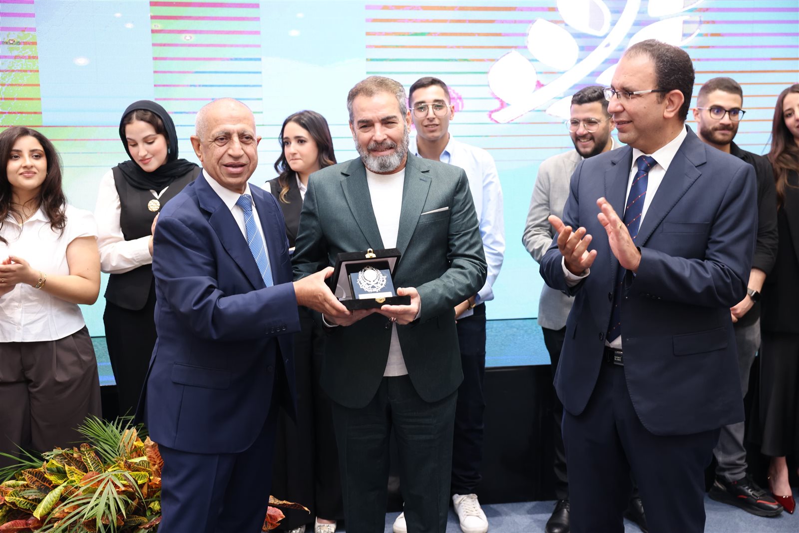 قامات فنية وإعلامية تزين حفل مشروعات تخرج طلاب قسم الإعلام بكلية الإدارة والتكنولوجيا