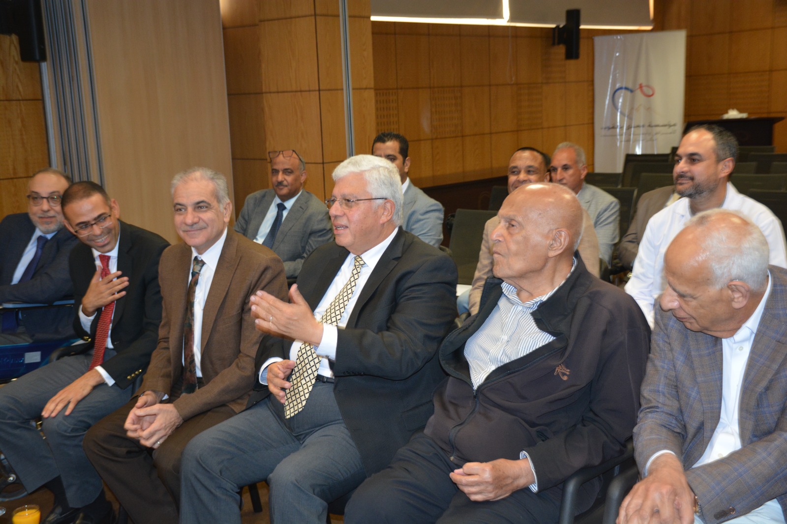 جامعة أسوان توقع بروتوكولًا طبيًا جديدًا مع مؤسسة مجدي يعقوب للقلب