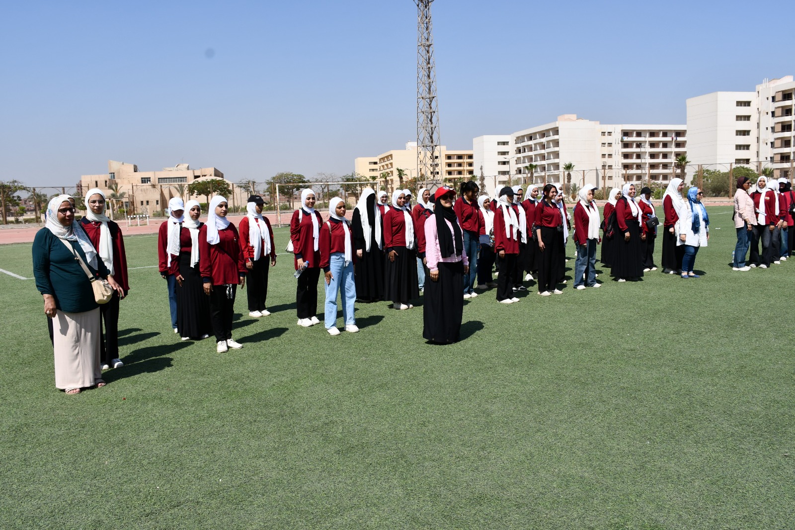 600 تيشيرت من إنتاج طالبات 