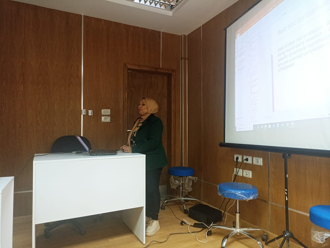 جامعة سوهاج تطلق 3 دورات بحثية متقدمة لتأهيل الباحثين