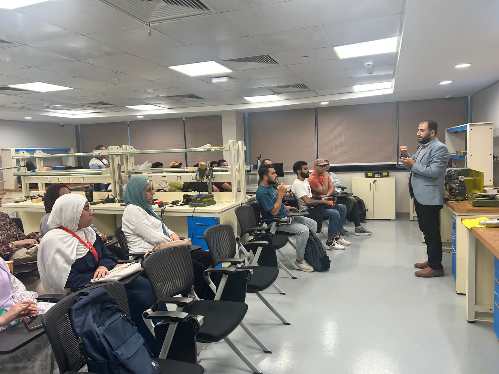 معهد بحوث الإلكترونيات يطلق تدريبًا ميدانيًا لطلاب الجامعات 2025