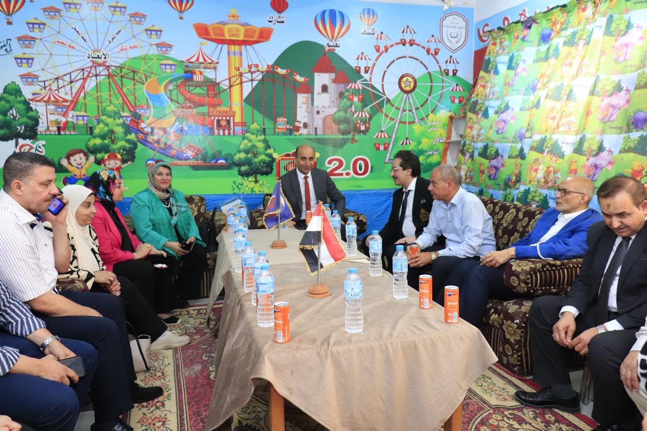 قافلة تنموية شاملة بقرية أريمون بقيادة رئيس جامعة دمنهور