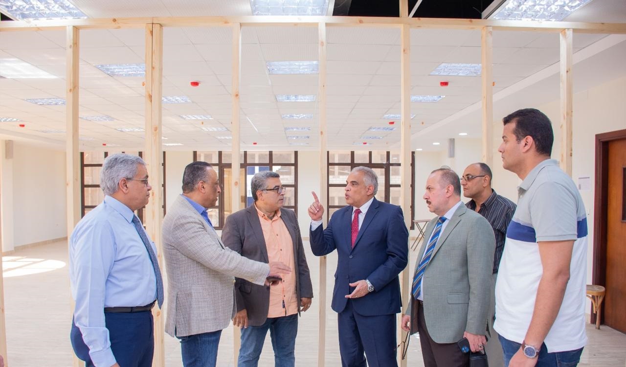 جولة تفقدية شاملة بمقر الجامعة الأهلية
