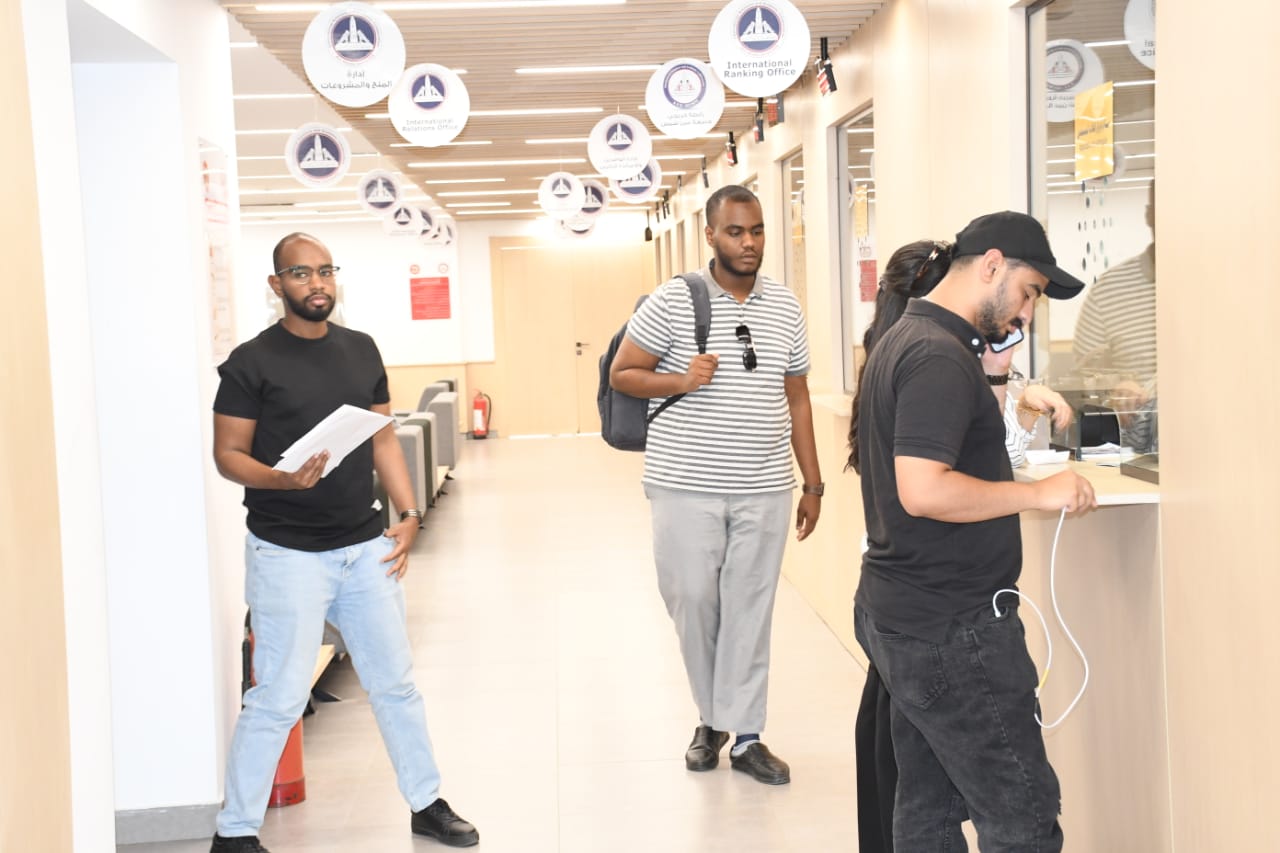 جامعة عين شمس تبدأ استقبال ملفات الطلاب الوافدين 2025