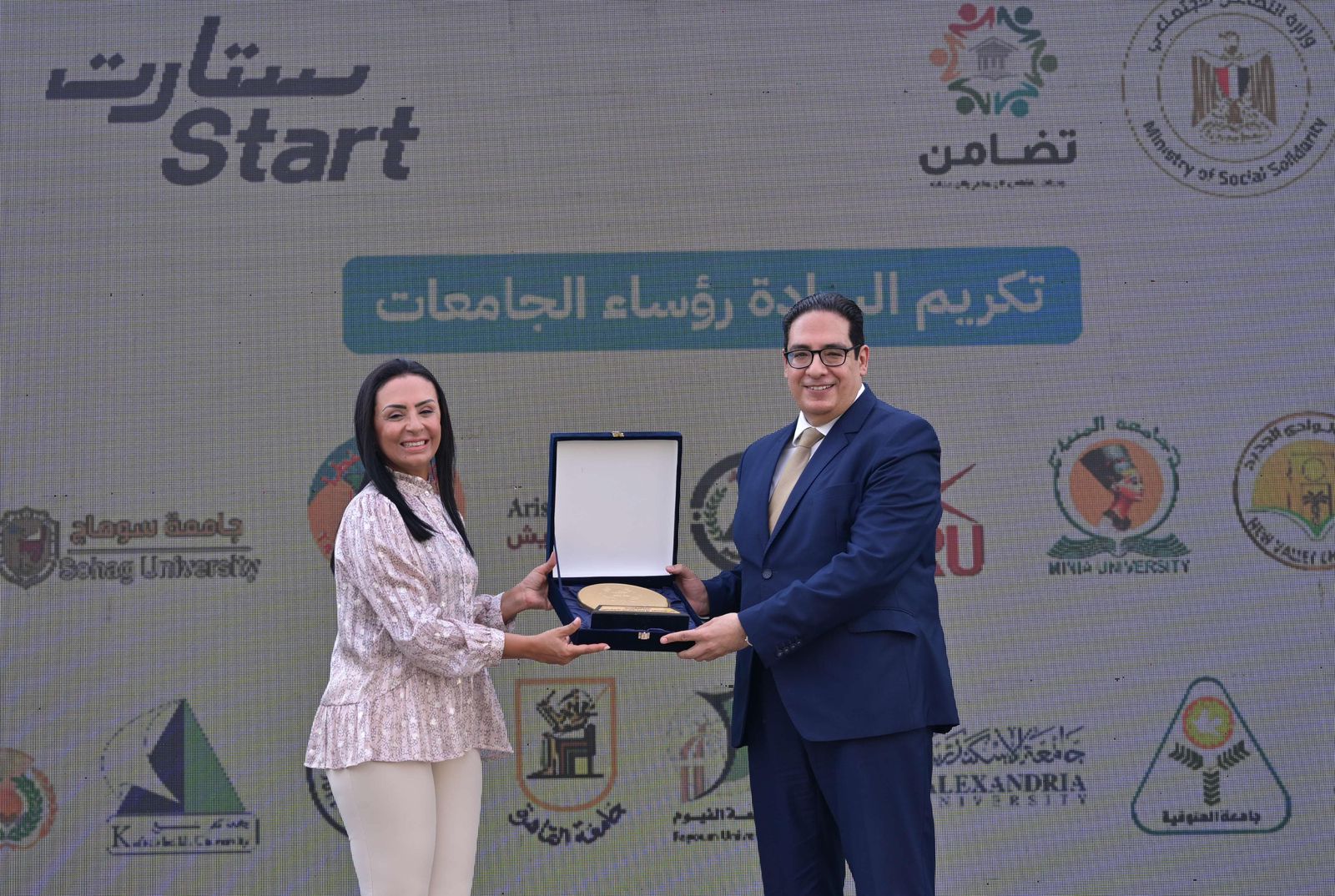 جامعة القاهرة تشارك بقوة في قمة ستارت لدعم الشباب وتمكينهم