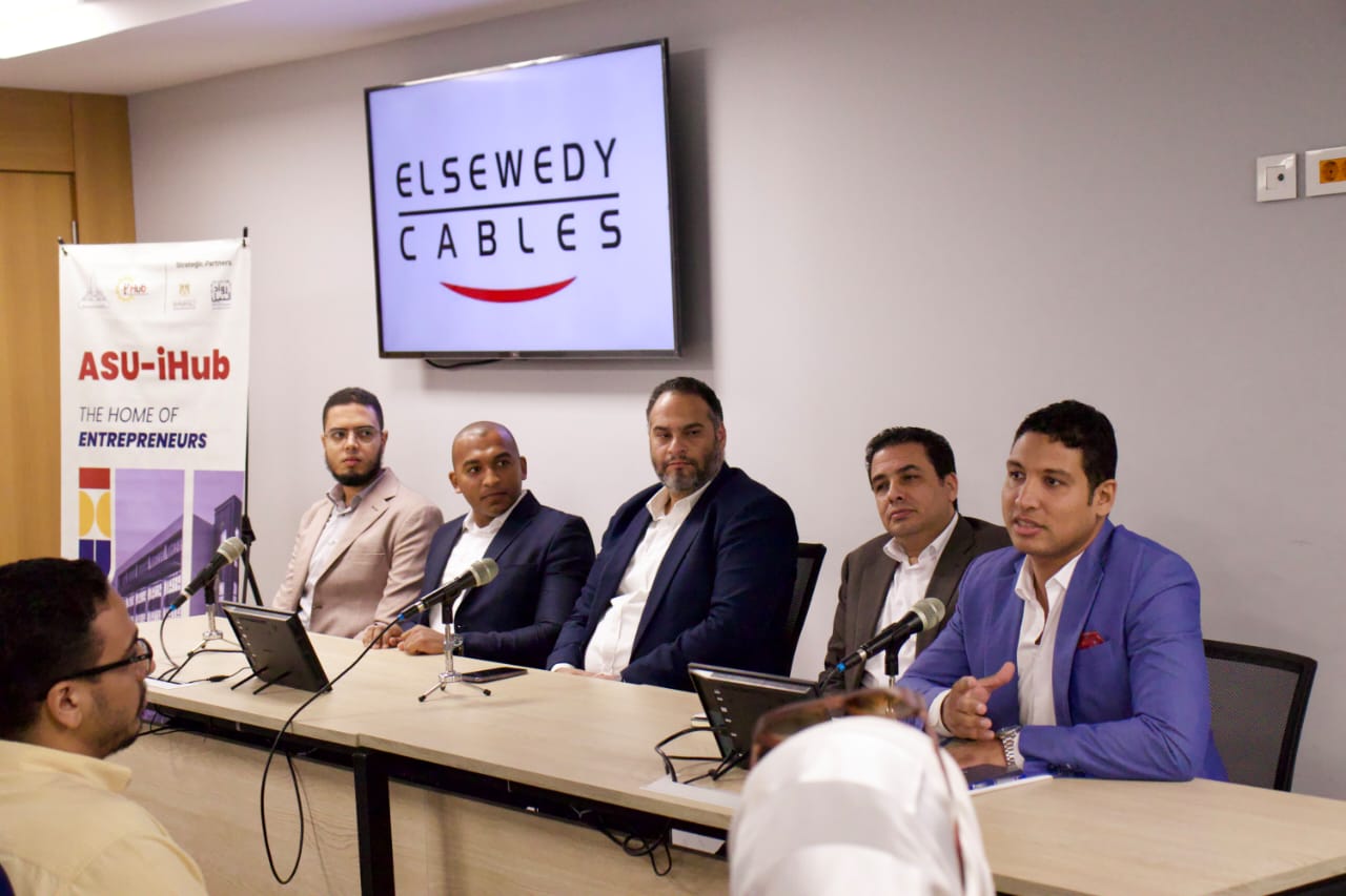 جامعة عين شمس تنظم ورشة عمل تطبيقية بالتعاون مع شركة السويدي للكابلات