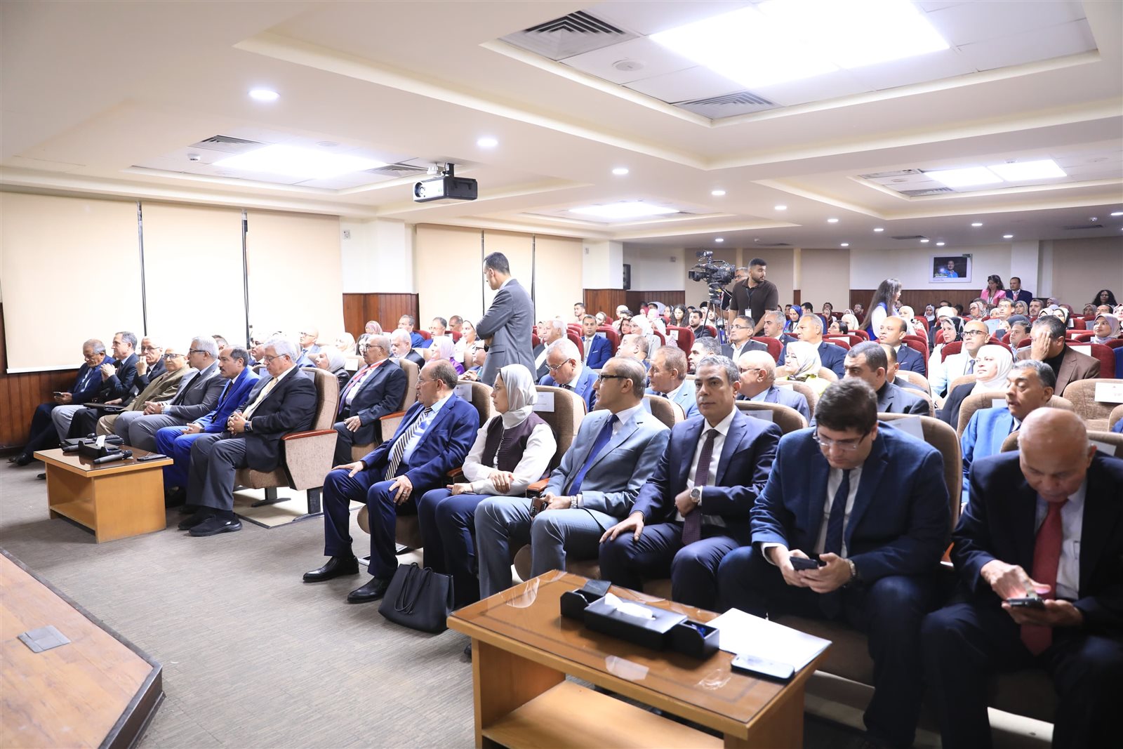 وزير التعليم العالي يشيد بتميز المعاهد الكندية CIC في التعليم التطبيقي