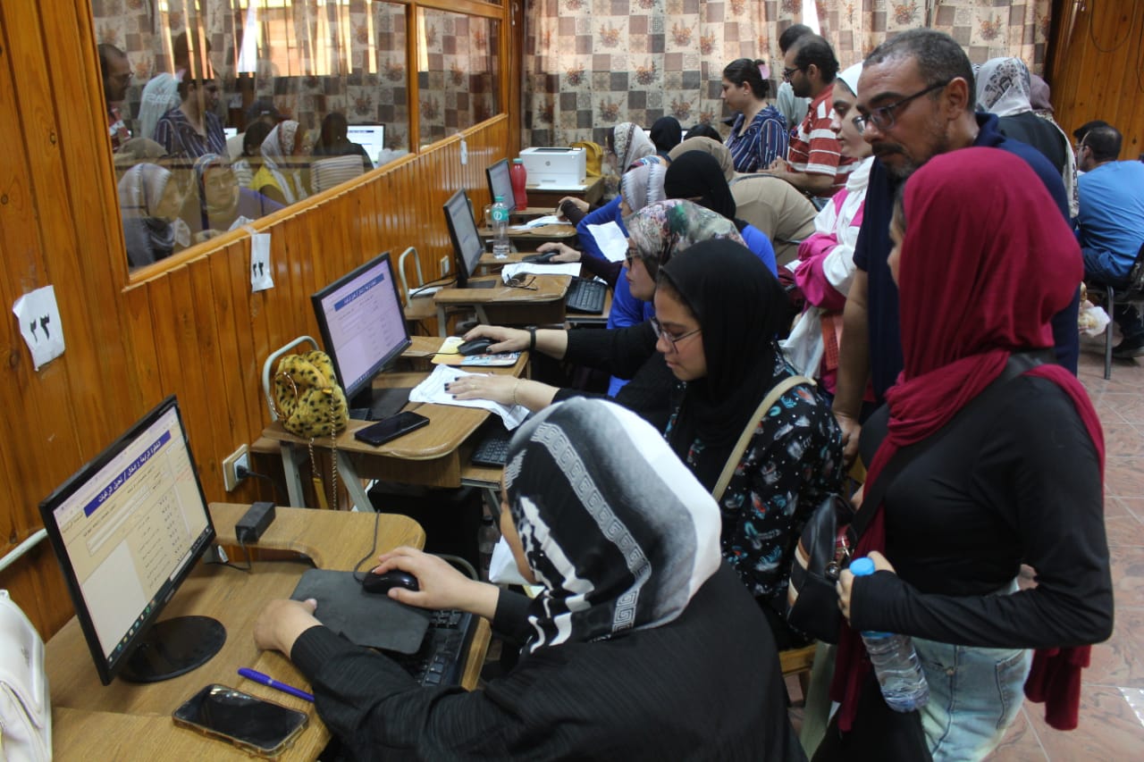 معامل الحاسبات بالجامعات تخدم طلاب تنسيق المرحلة الثانية 2025