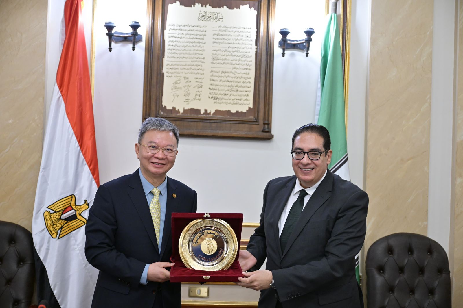 جامعة القاهرة تستقبل وفد الجمعية الصينية للتعليم العالي