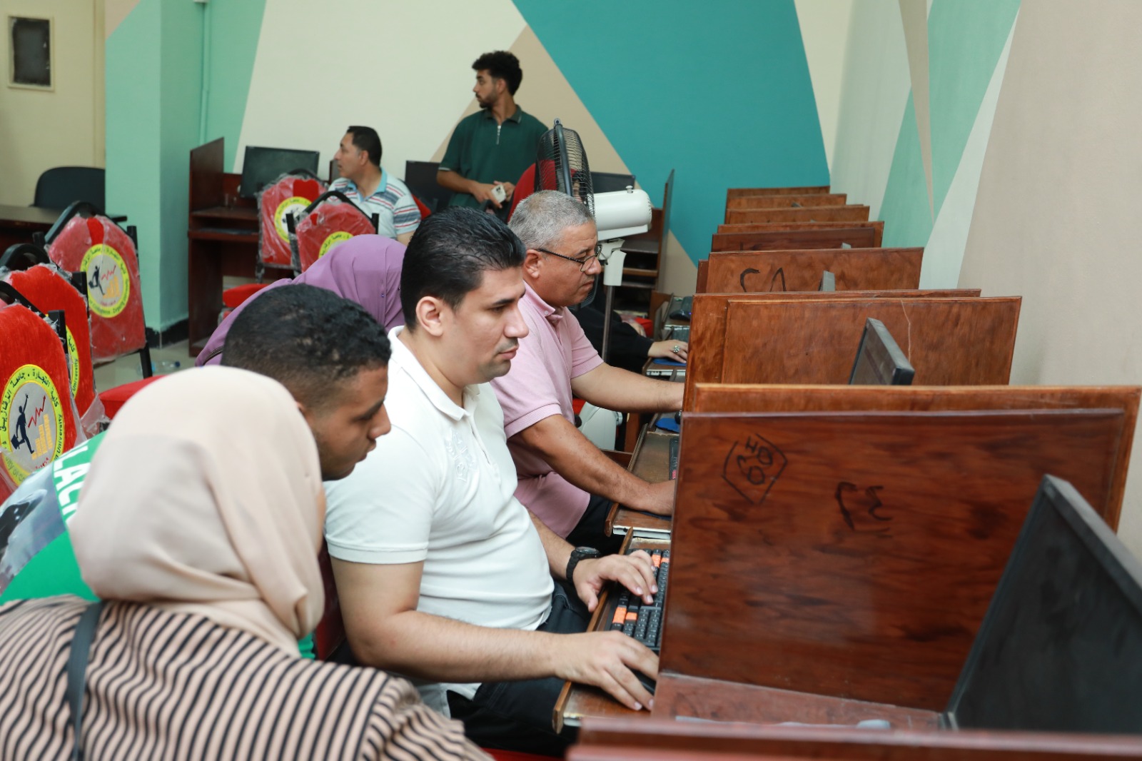 الدعم الفني مستمر بمعامل الجامعات خلال تنسيق المرحلة الثانية 2025