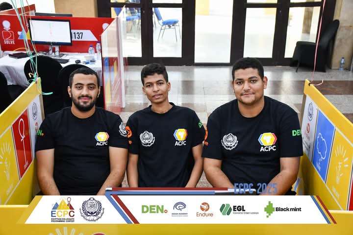 جامعة الأقصر تحجز بطاقة نهائي المسابقة العربية والإفريقية للبرمجة