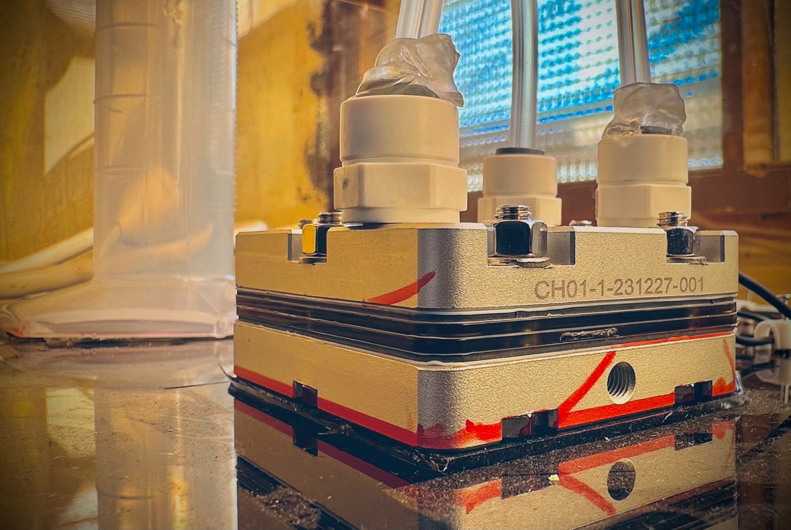 طلاب هندسة حلوان يبتكرون نظامًا لتوليد وتخزين الهيدروجين الأخضر 