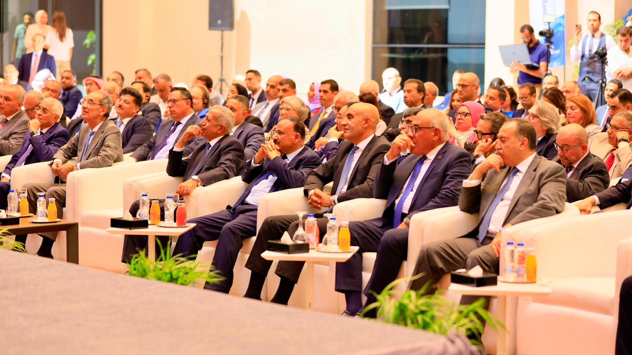 وزير التربية والتعليم يشارك في المنتدى العربي السنوي الأول للذكاء الاصطناعي