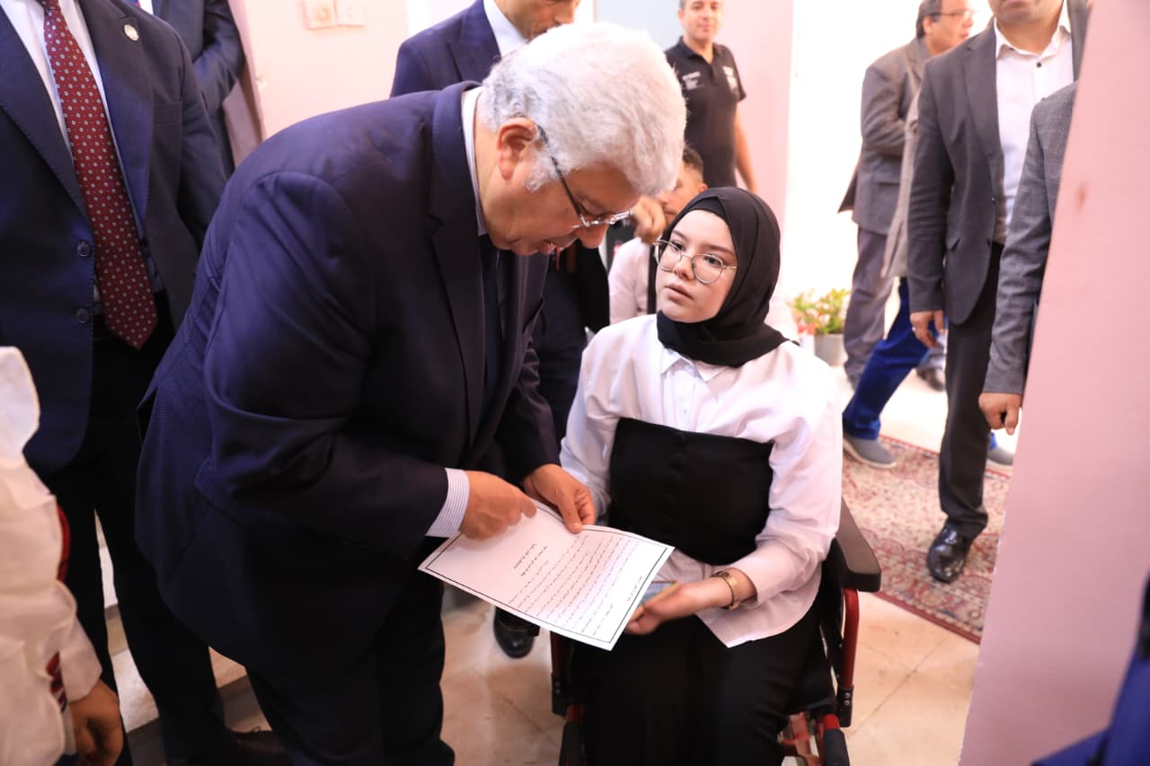 وزير التعليم العالي يفتتح صرحًا جديدًا بجامعة مدينة السادات بتكلفة 8 مليارات