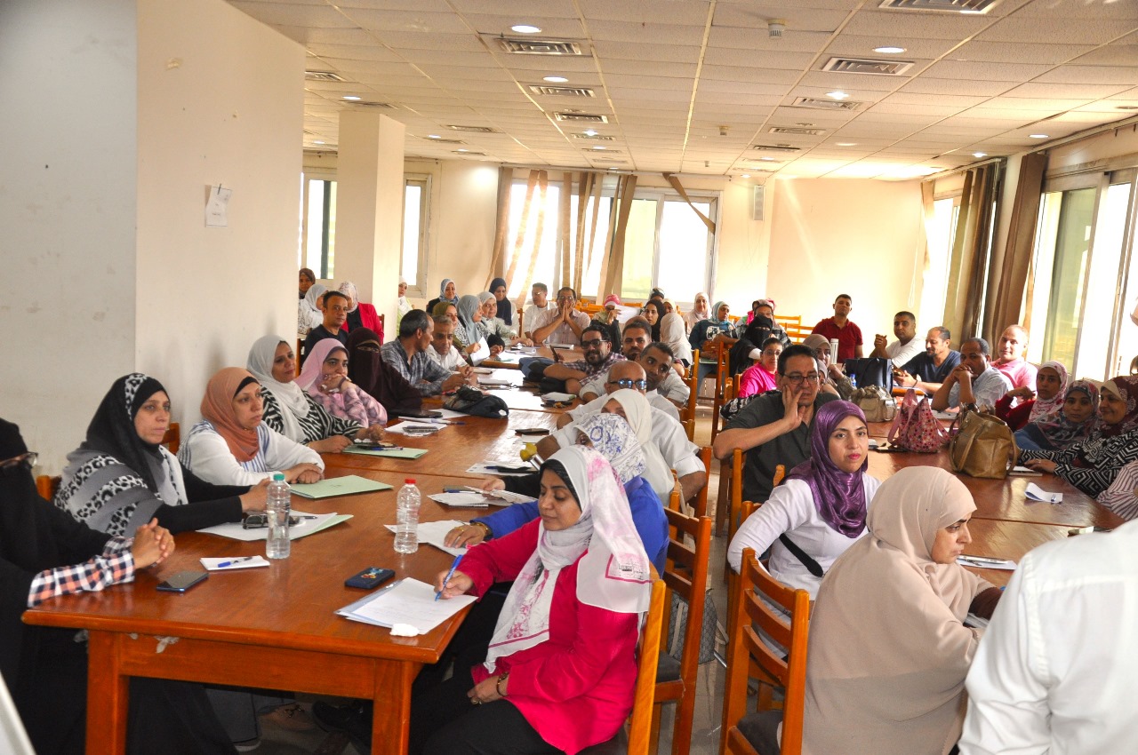 جامعة حلوان تطلق تدريبًا متطورًا في التحليل المالي لرفع كفاءة كوادرها