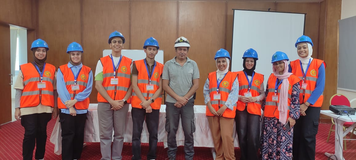 المدارس الصيفية 2025 تفتح آفاق الابتكار والبحث العلمي للطلاب