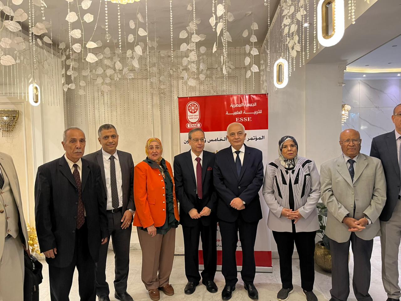 د.رضا حجازي يقدم رؤيته المستقبلية للتعليم والتنوع الثقافي بحلول عام 2050