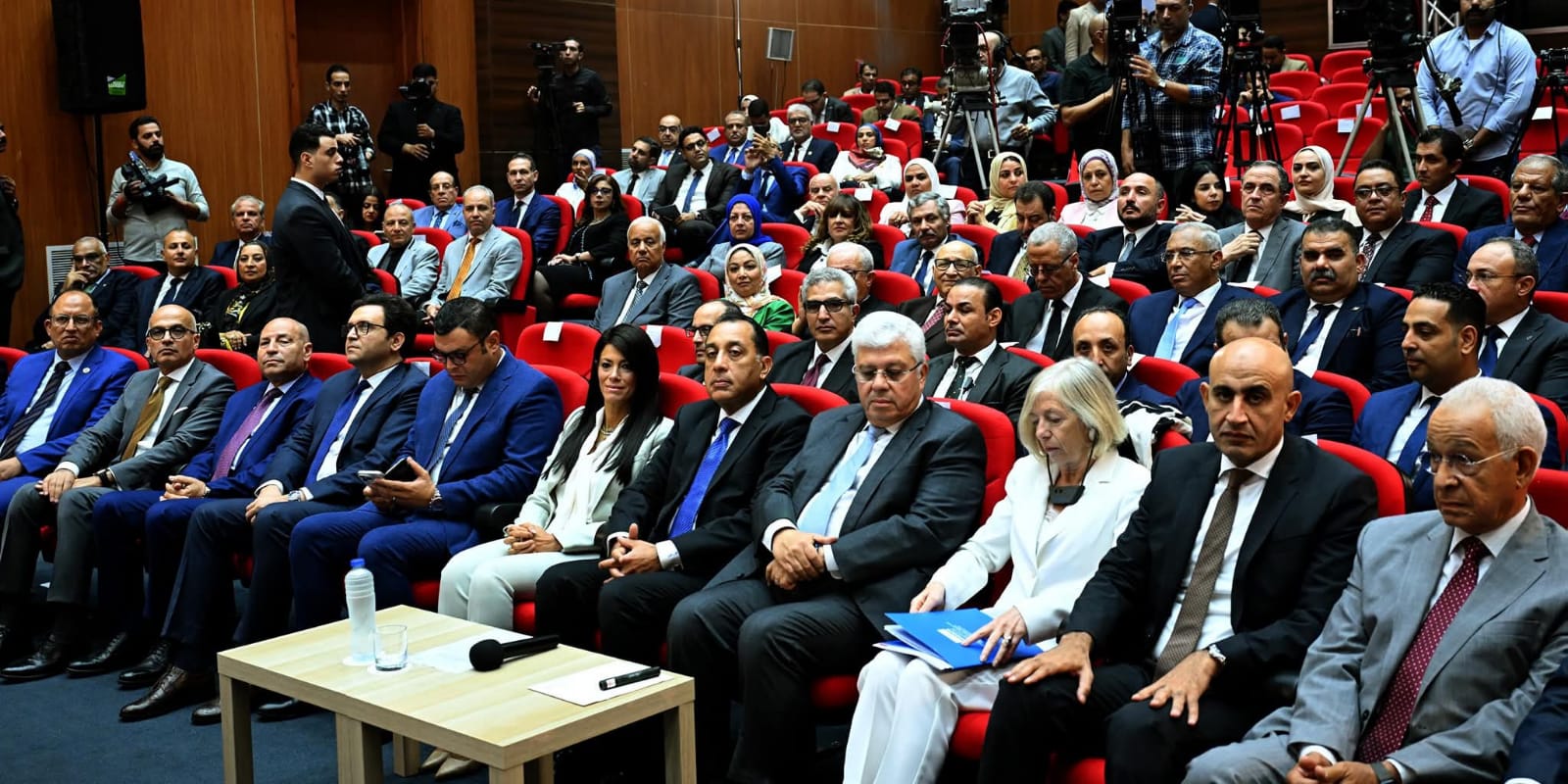 جامعة حلوان تشارك في فعاليات تدشين الأكاديمية الدولية للعمارة بالعاصمة الجديدة