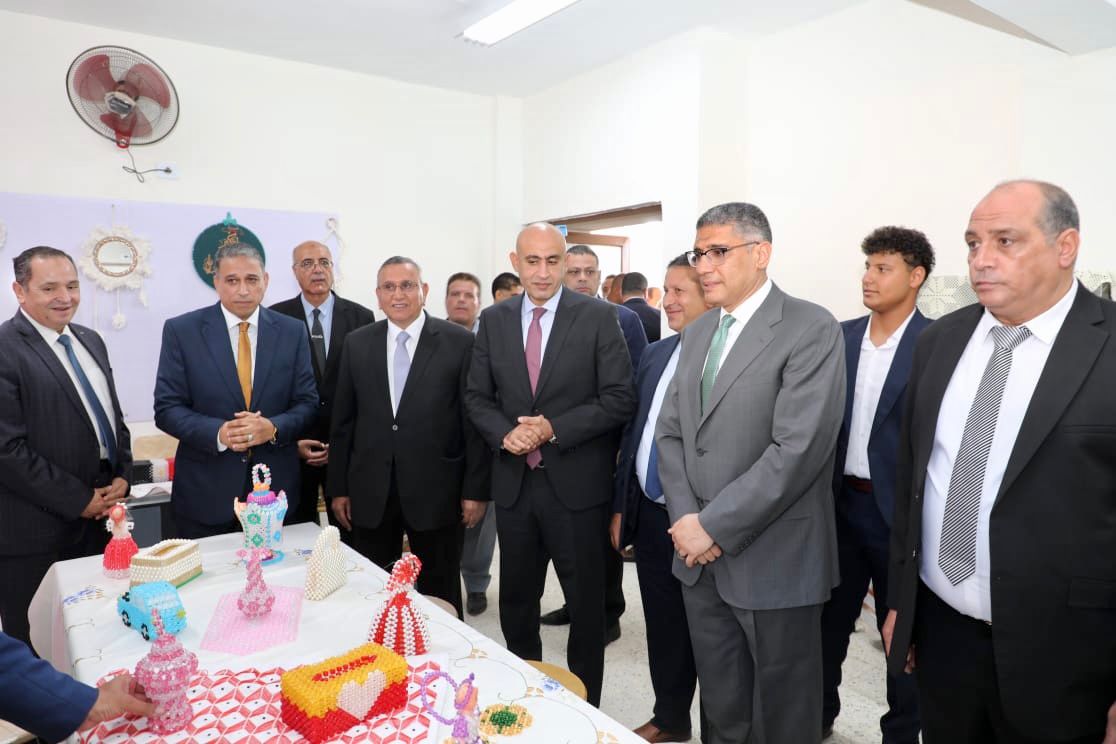 وزير التربية والتعليم يفتتح مدارس جديدة بالجيزة