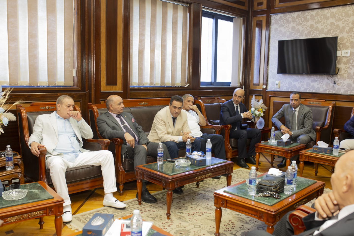 تعاون مميز بين جامعة دمنهور ومجلس أمناء المؤسسة الخيرية لدعم المستشفى الجامعي