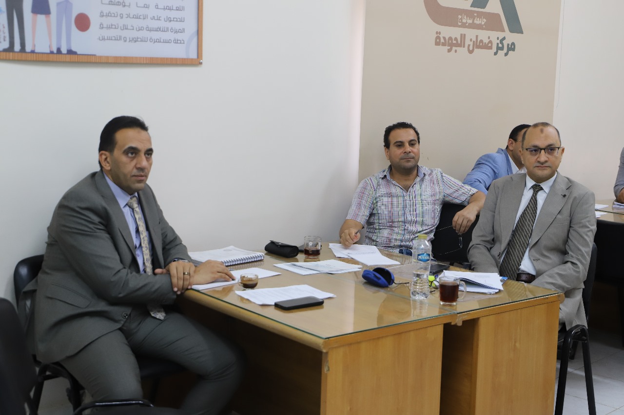 جامعة سوهاج تطلق أول برنامج لتطوير اللوائح الدراسية وفق معايير الجودة