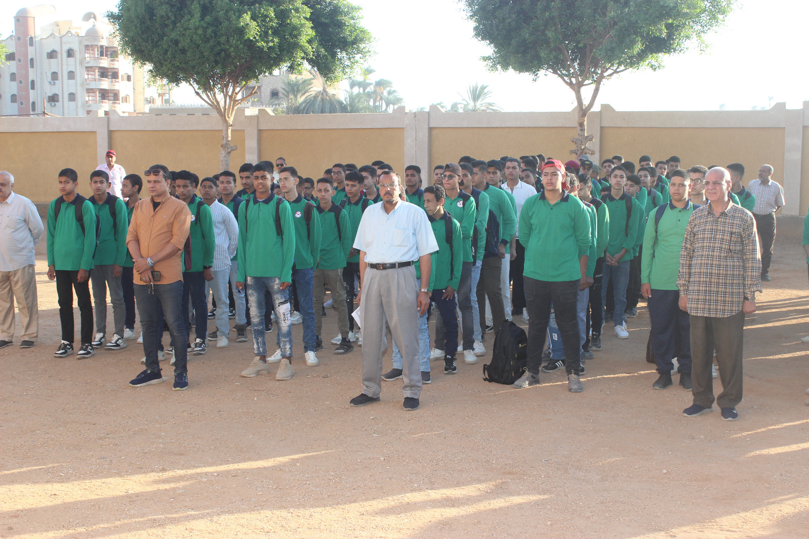 مدير تعليم سوهاج يتفقد مدارس إدارة سوهاج التعليمية