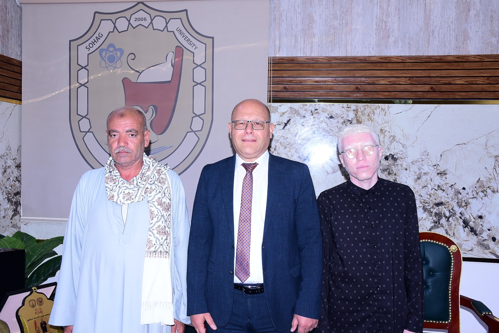 رئيس جامعة سوهاج يقرر تعيين الطالب يوسف معيدًا بكلية الآداب