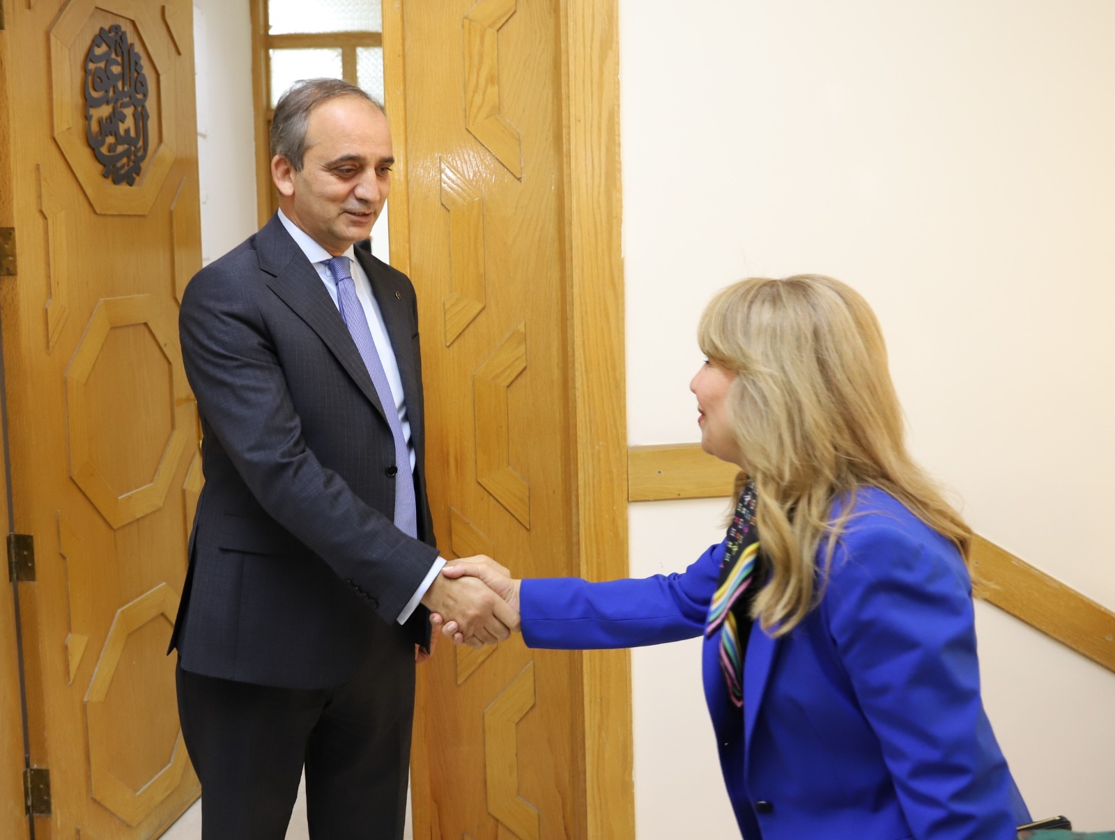 جامعة حلوان تفتح آفاقًا جديدة للتعليم الدولي بالأردن