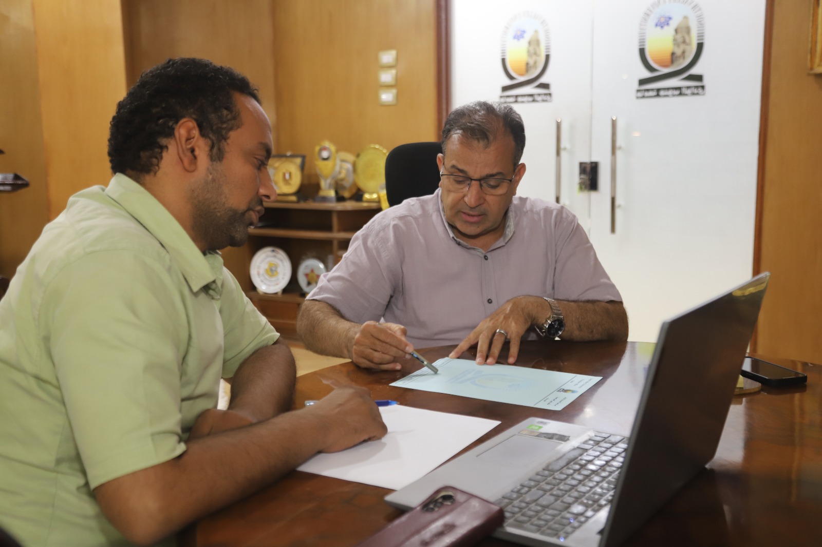 جامعة جنوب الوادي تطلق تطبيق قرار للتحول الرقمي