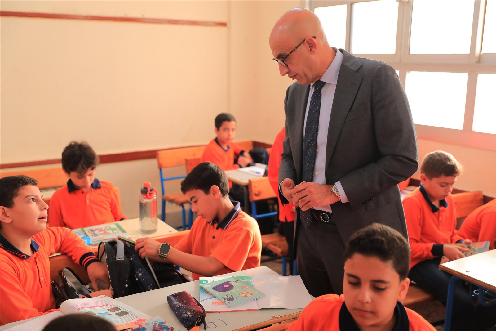 وزير التربية والتعليم يتفقد مدارس الغربية لمتابعة انتظام الدراسة