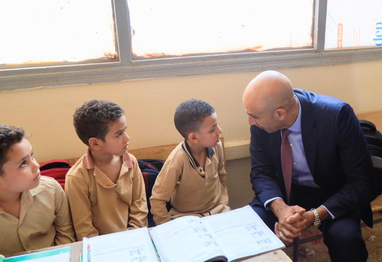 وزير التربية والتعليم يتفقد مدارس المنيا