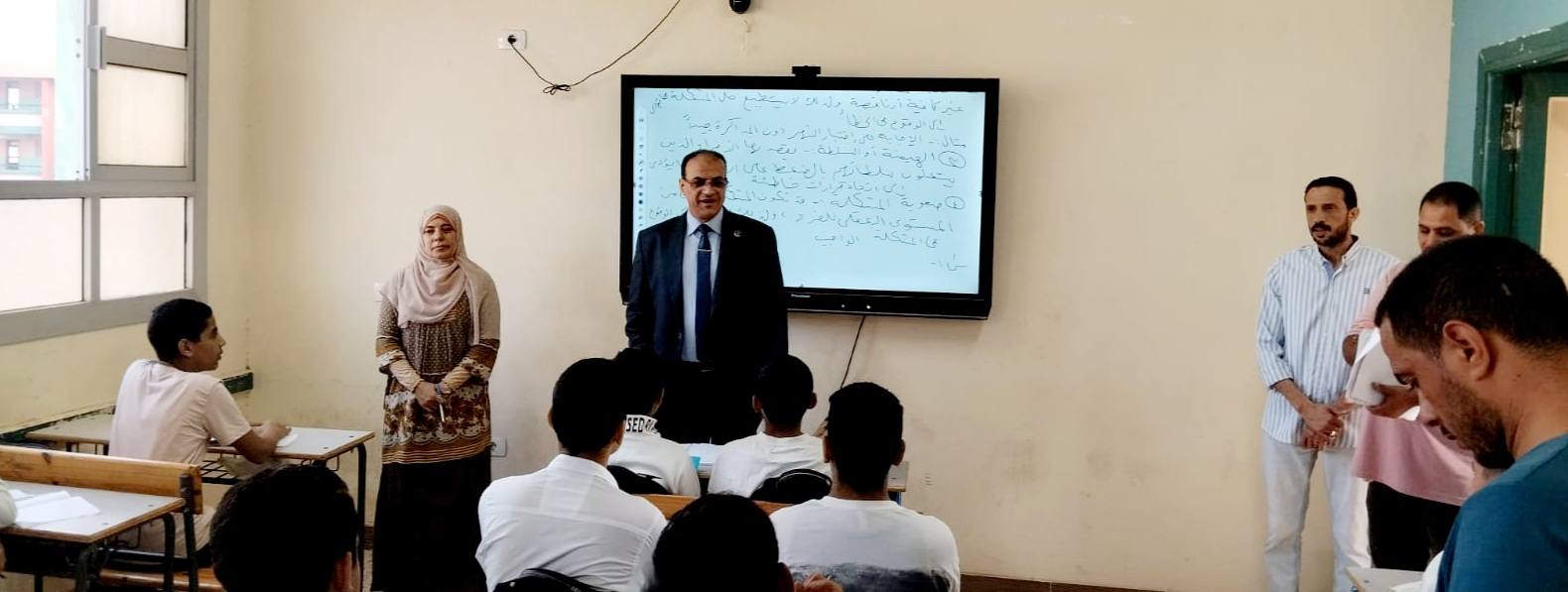 وزارة التربية والتعليم تطور التعليم الثانوي بالبرمجة والذكاء الاصطناعي