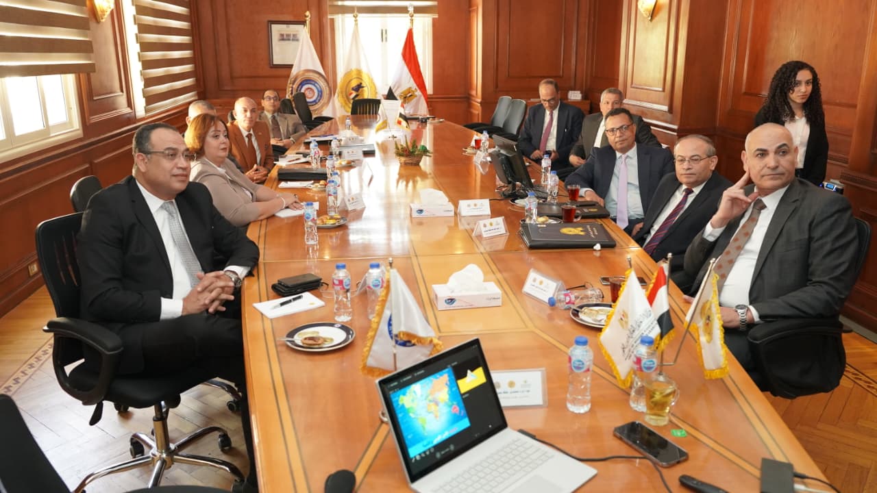 المجلس الأعلى للجامعات يطلق برنامجًا لتأهيل القيادات الجامعية العليا