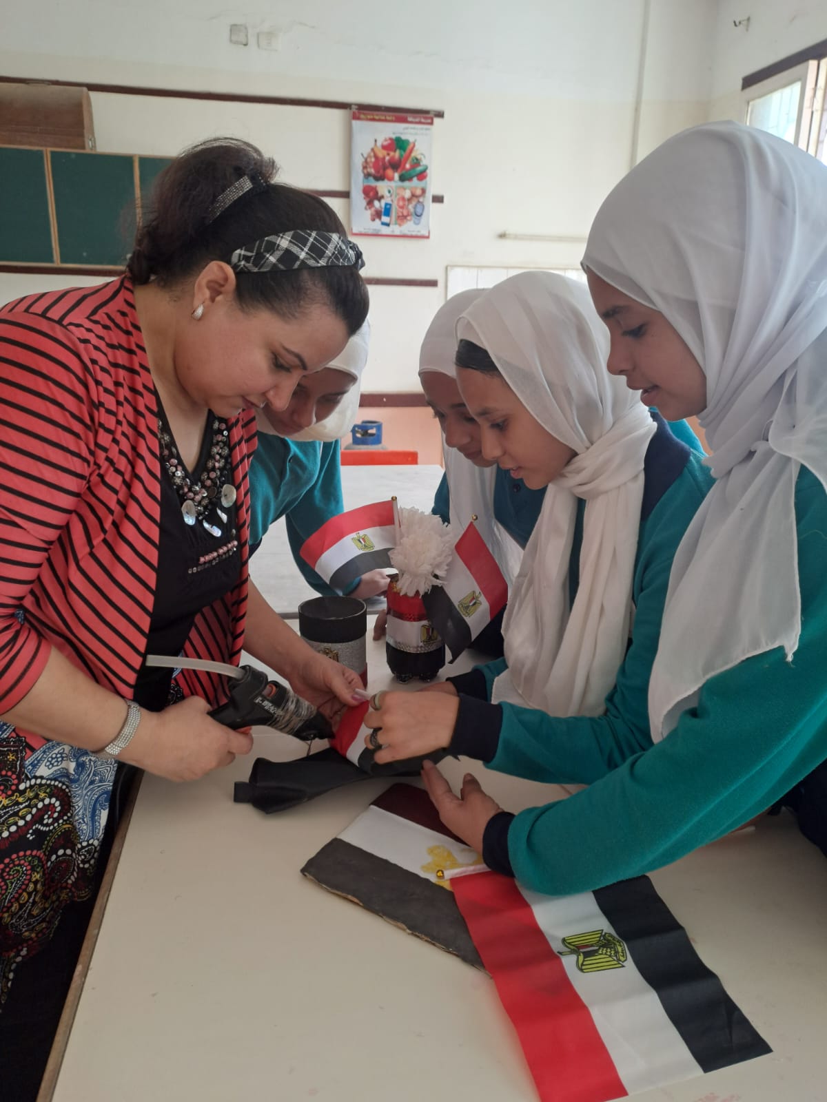 تعليم سوهاج يحتفل بانتصارات أكتوبر