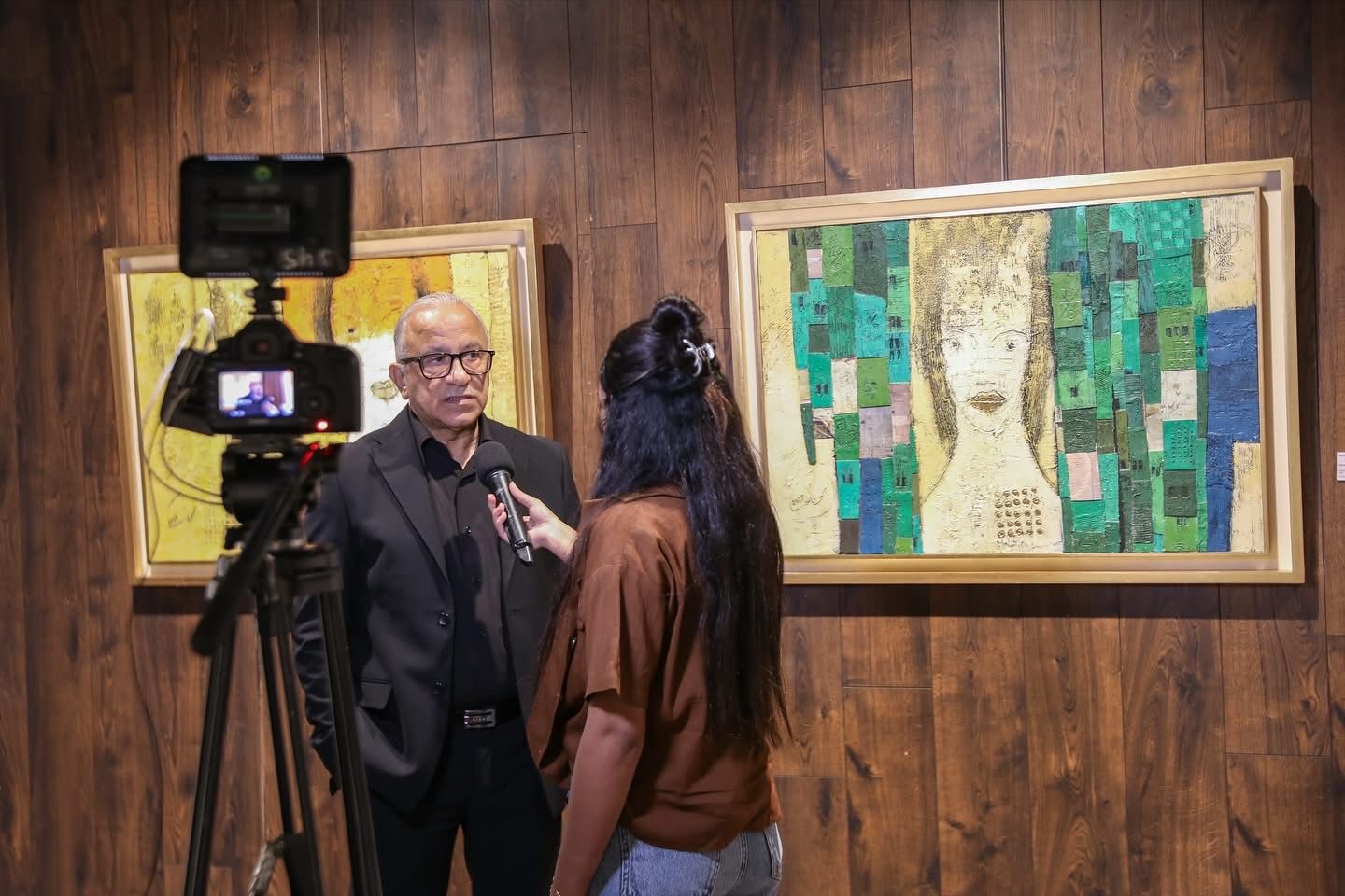 رئيس جامعة حلوان يفتتح معرض 