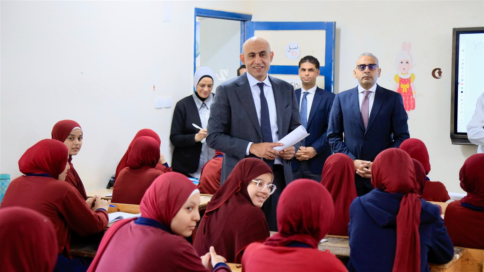 وزير التربية والتعليم يتابع سير العملية التعليمية بمحافظة الفيوم 