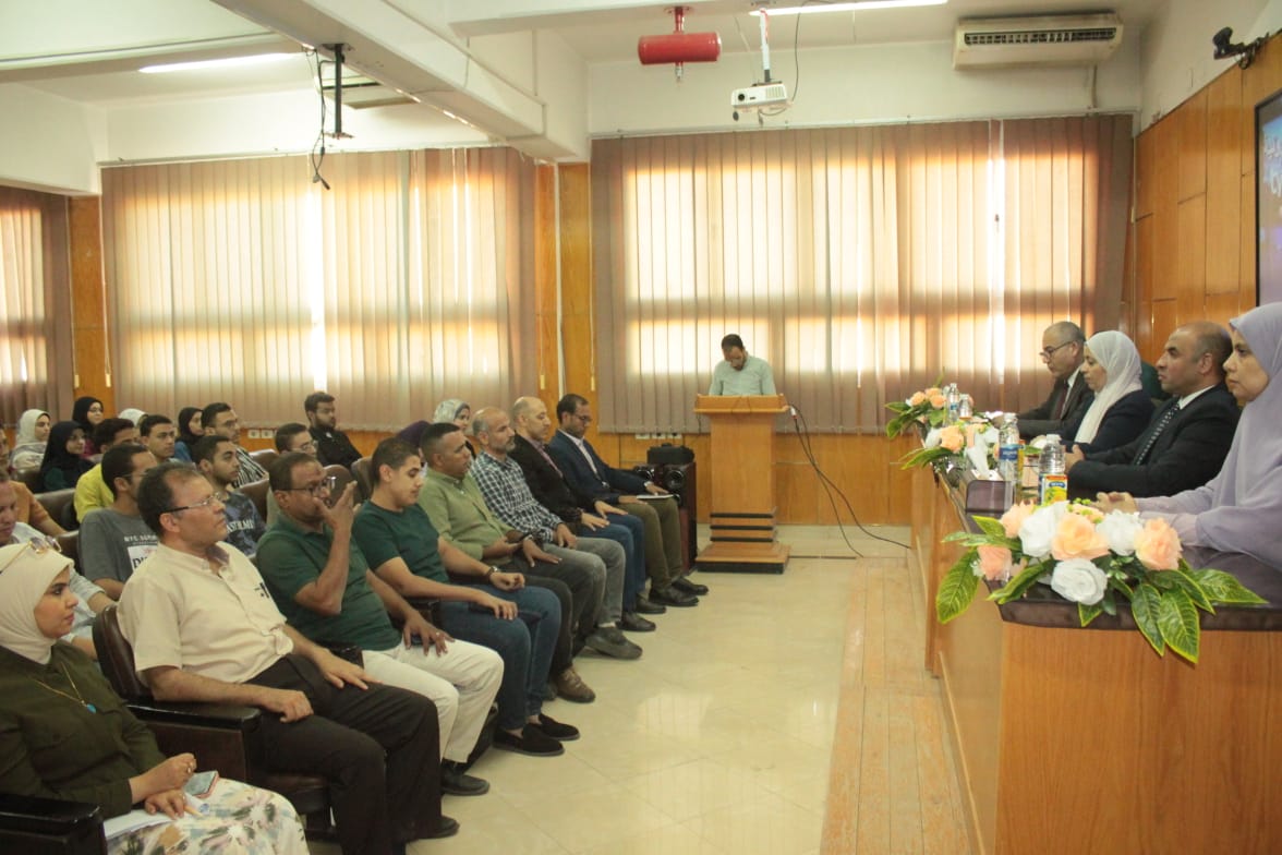 جامعة أسيوط تنظم ندوة بعنوان الجرائم الإلكترونية والاستخدام الآمن للإنترنت