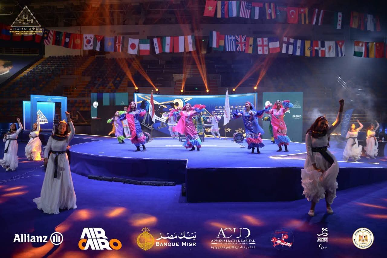 جامعة حلوان التكنولوجية الدولية تشارك في فعاليات حفل افتتاح بطولة العالم لرفع الأثقال البارالمبية القاهرة 2025