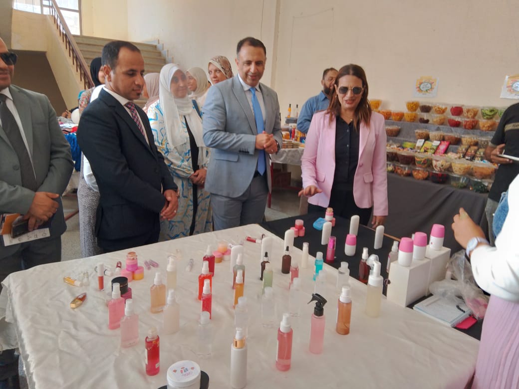 جامعة حلوان تنظم المعرض السادس للأسر المنتجة لتعزيز التمكين الاقتصادي ودعم الطلاب