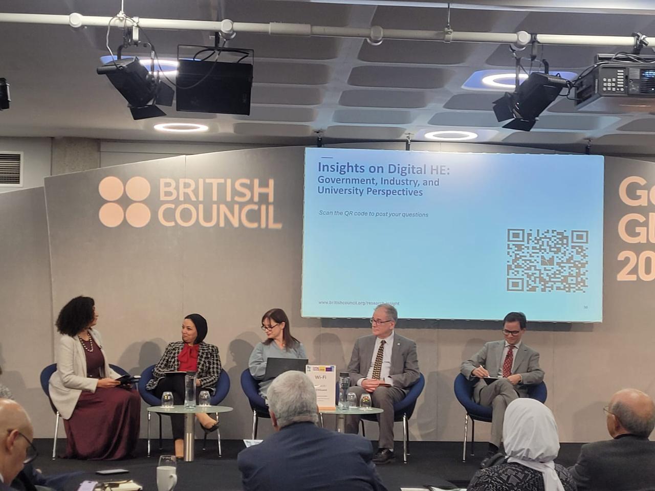  وزير التعليم العالي يطلق رؤية مصر الرقمية للتعليم العابر للحدود من لندن