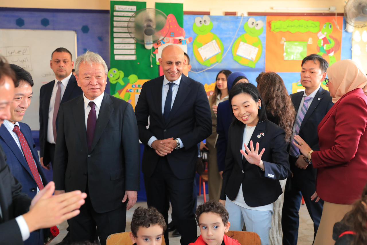 وزير التربية والتعليم يصطحب أميرة من العائلة الإمبراطورية اليابانية في زيارة للمدرسة المصرية اليابانية