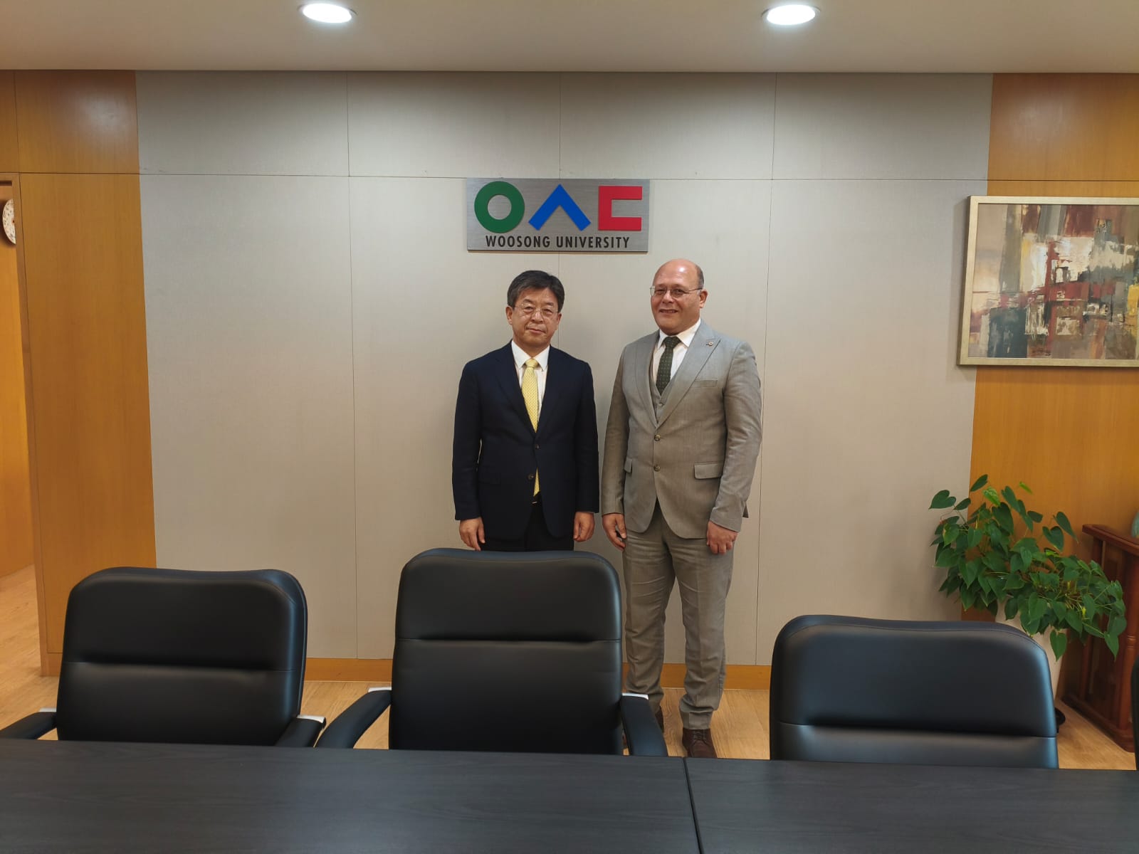 جامعة سوهاج تعزز حضورها الدولي في ملتقى QS آسيا والمحيط الهادئ 2025