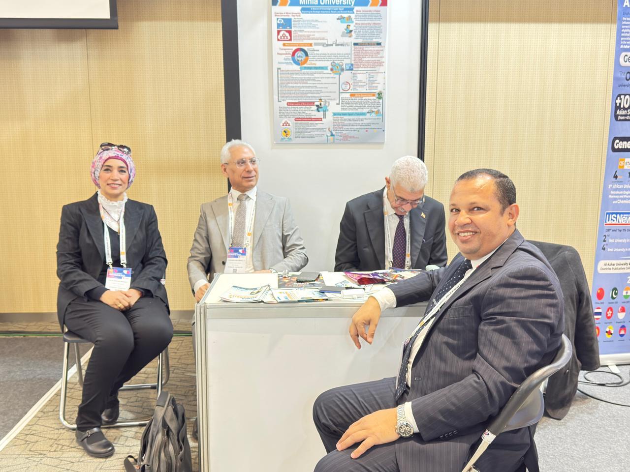 جامعة الأقصر تتألق عالميًا في قمة QS للتعليم العالي 2025 بسيول