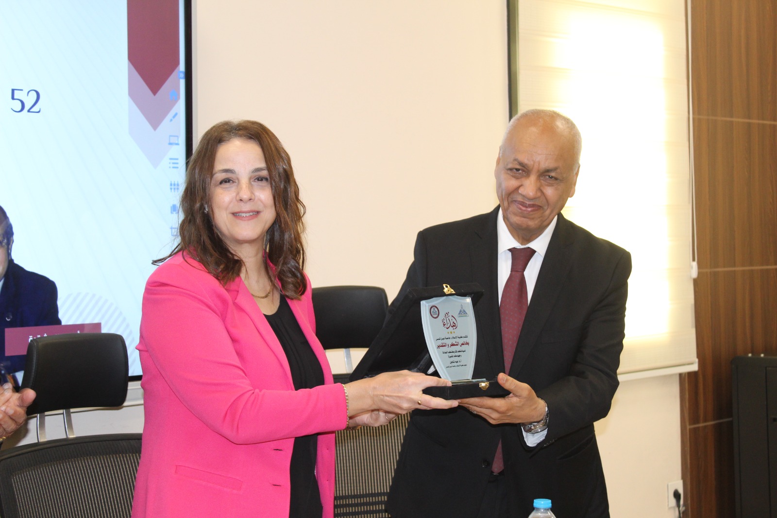 جامعة عين شمس تحيي روح أكتوبر في ندوة تاريخية