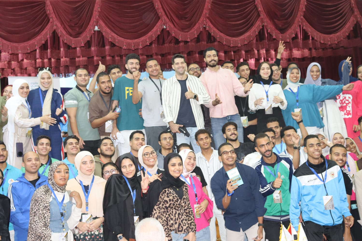 معهد إعداد القادة يستضيف طارق الإبياري في فعاليات الدائرة المستديرة