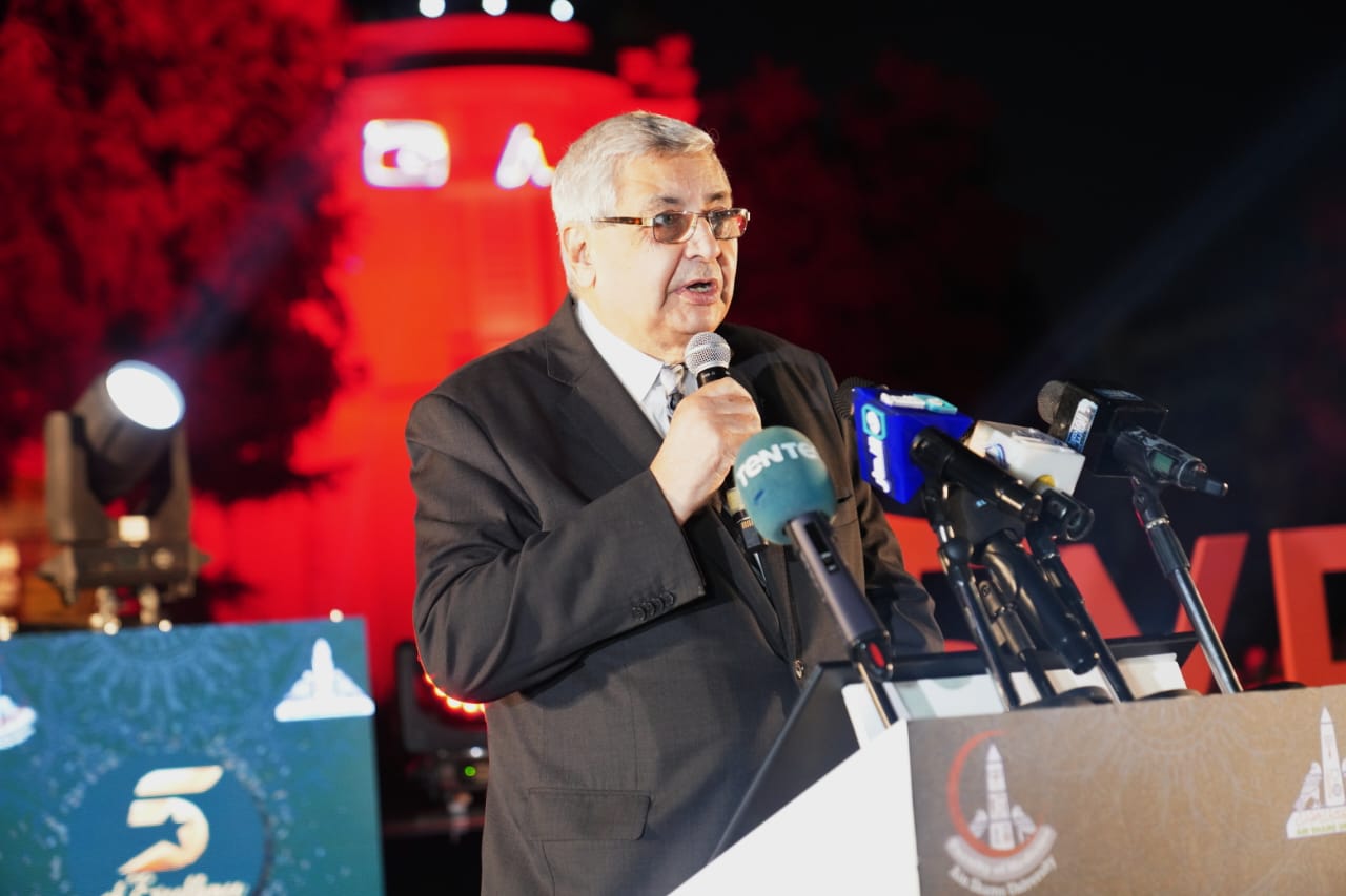 وزير التعليم العالي يحتفل بخمس سنوات من التميز في مركز مصري للأبحاث الطبية بجامعة عين شمس