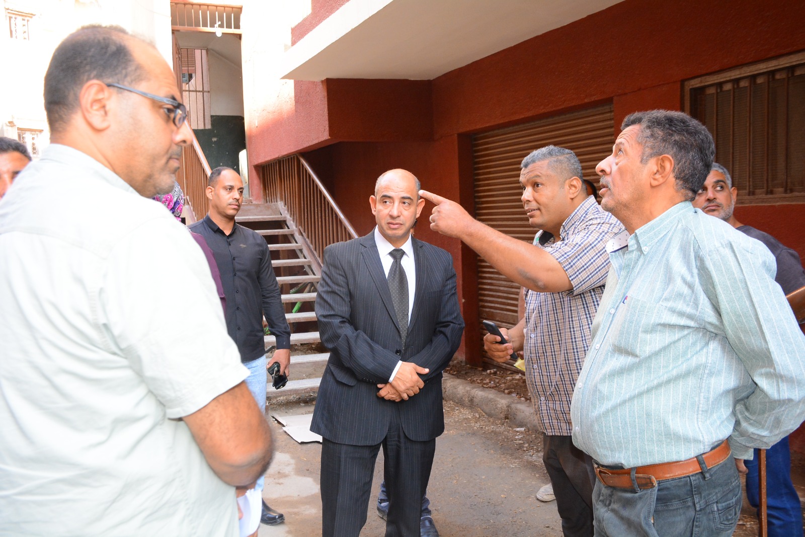 رئيس جامعة أسيوط يتابع تطوير وحدات الإسكان والاستراحات الجامعية المخصصة لأعضاء هيئة التدريس