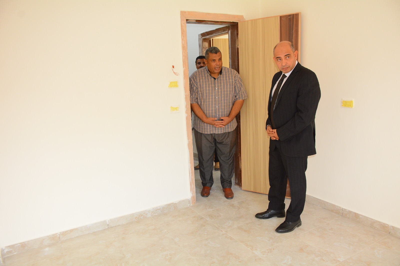 رئيس جامعة أسيوط يتابع تطوير وحدات الإسكان والاستراحات الجامعية المخصصة لأعضاء هيئة التدريس